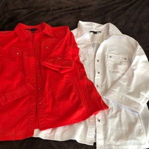 2 Women’s 3/4 sleeve button up collared tops